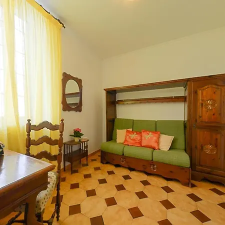 Apartahotel Cristal *